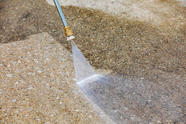 Best Gutter Cleaning  in Gulfport, MS